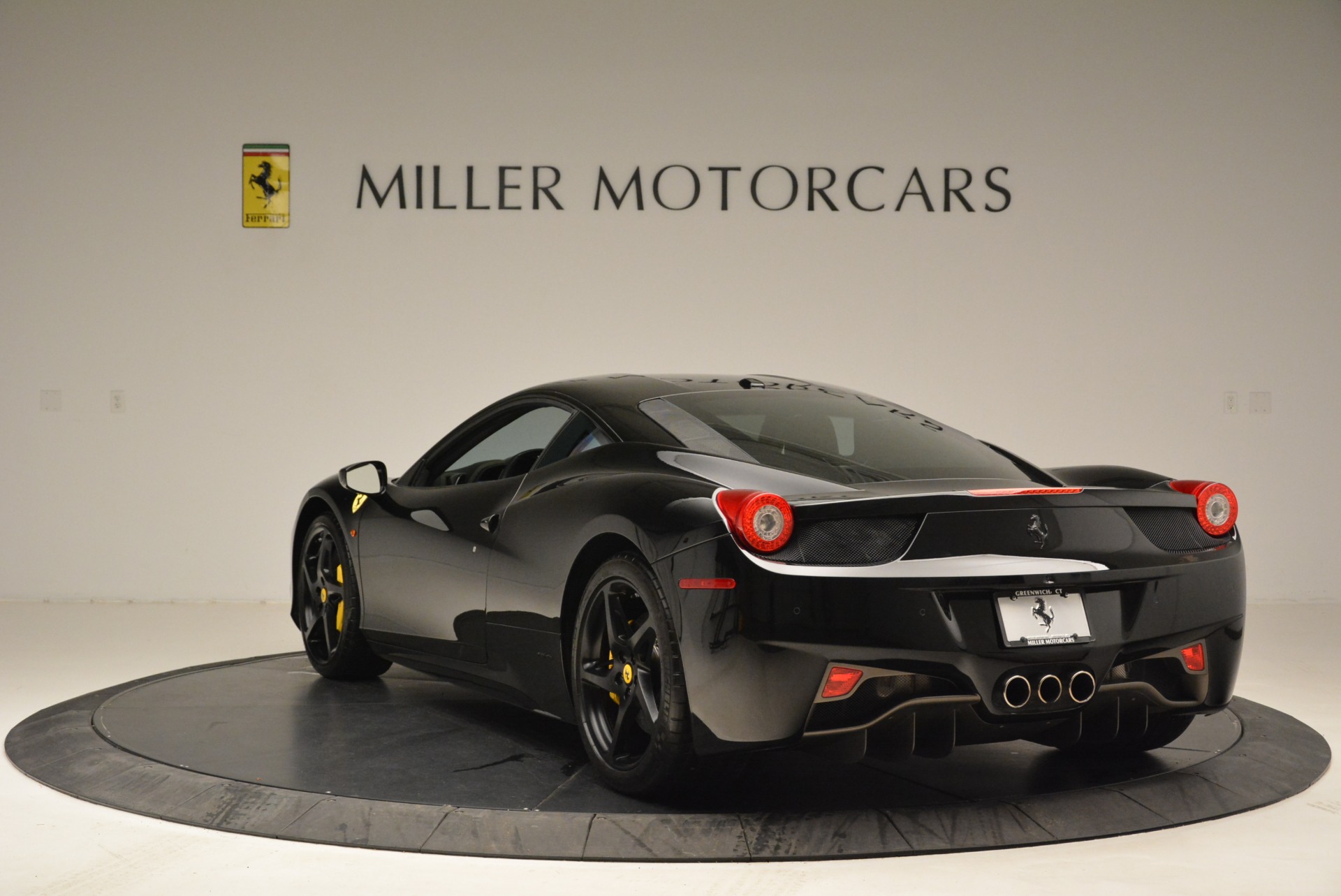 2018 ferrari 458 italia price