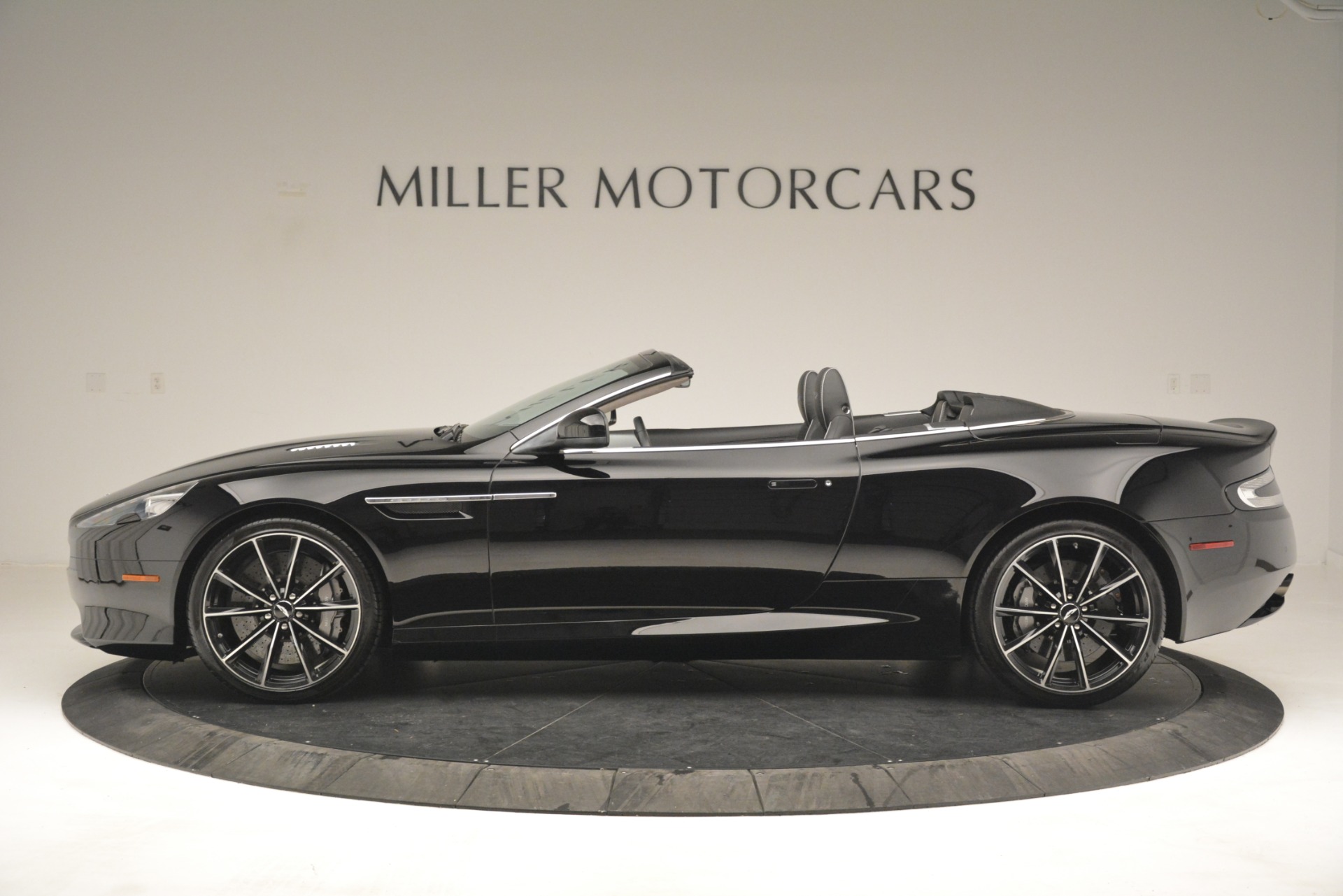 Pre-Owned 2016 Aston Martin DB9 Convertible For Sale (Special Pricing