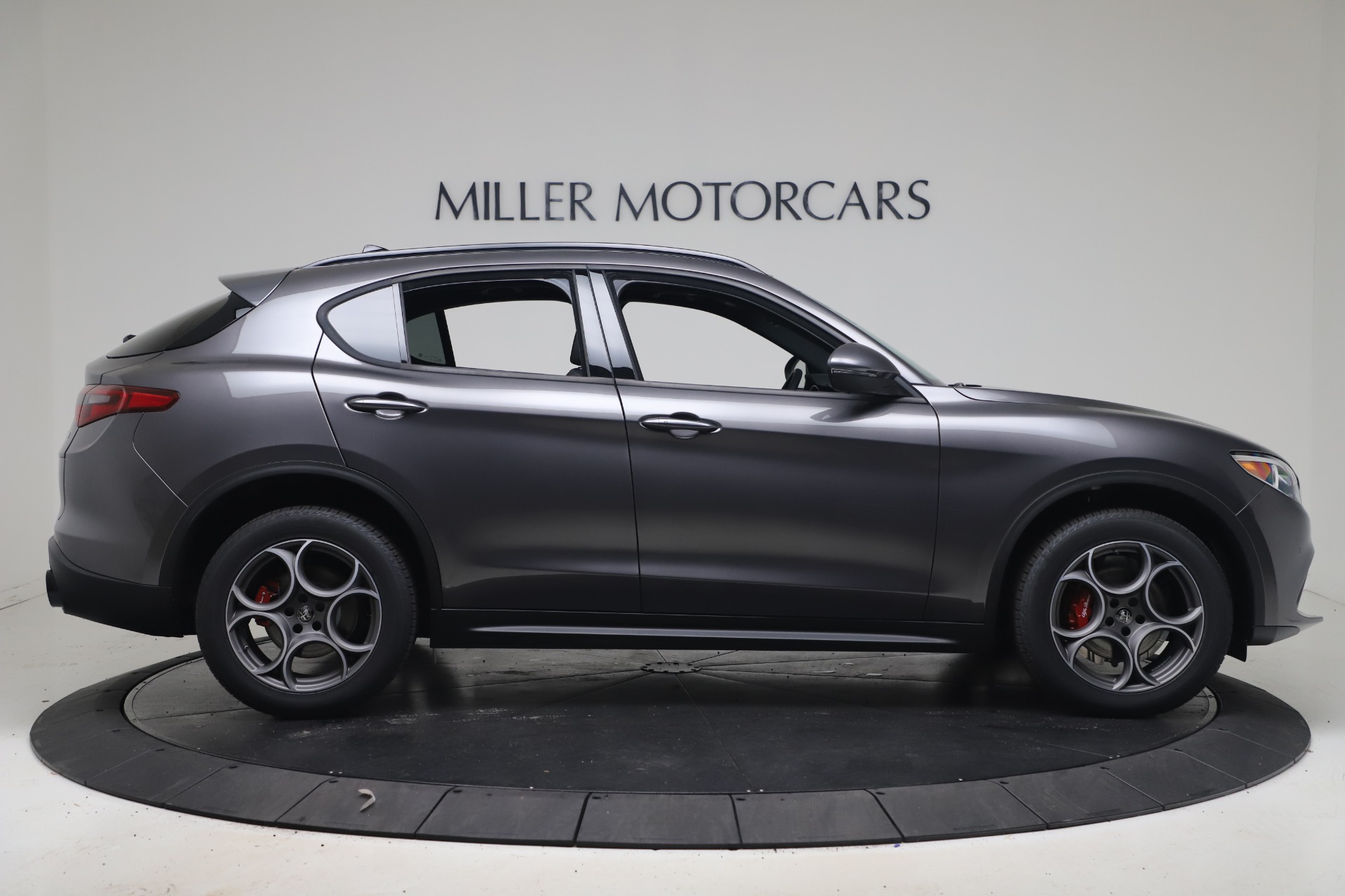 Alfa romeo stelvio 2022